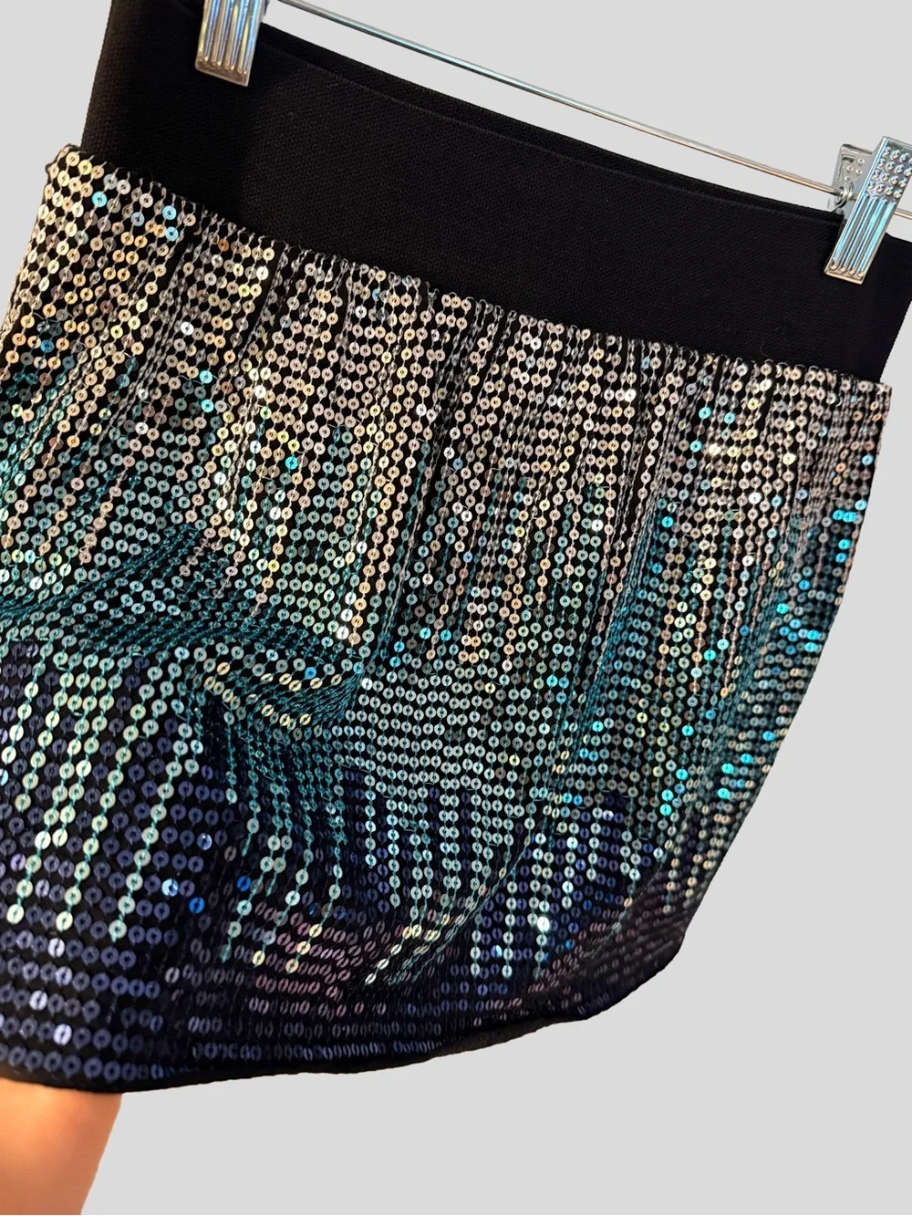 ✨ Stunning Free People Vintage Y2K Ombré Sequin Mini Skirt ✨